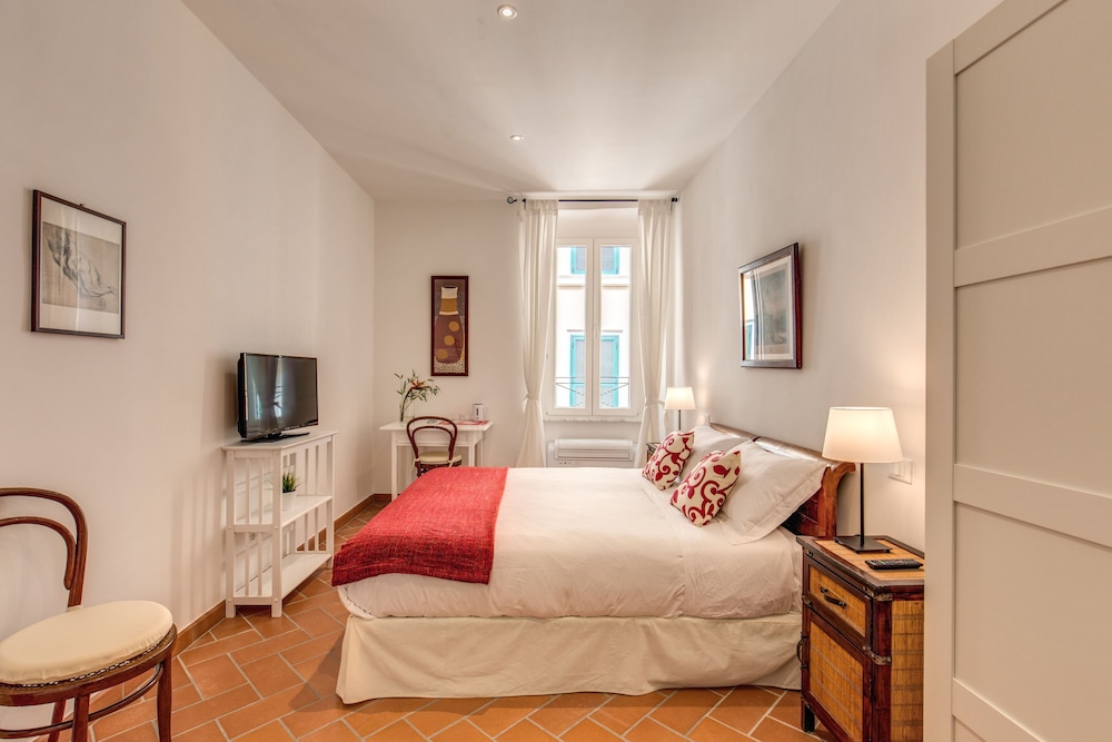 Piccolo Trevi Suites 5