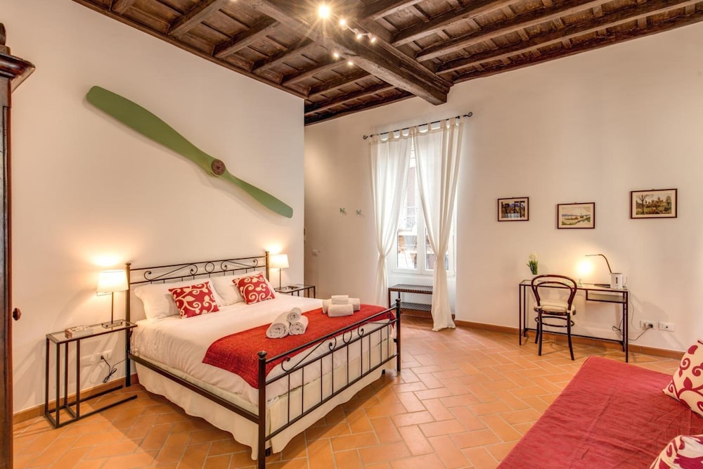 Piccolo Trevi Suites 15