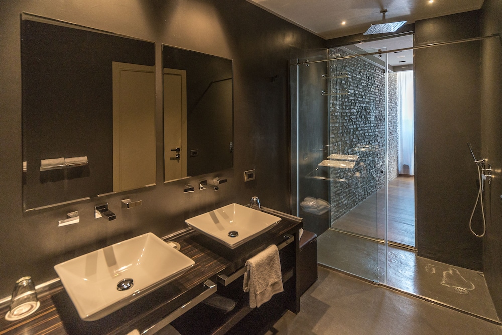 Campo Marzio Luxury Suites 16