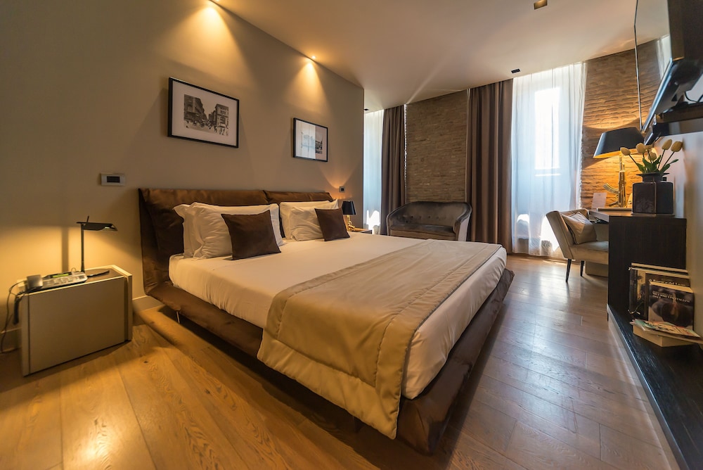 Campo Marzio Luxury Suites 4