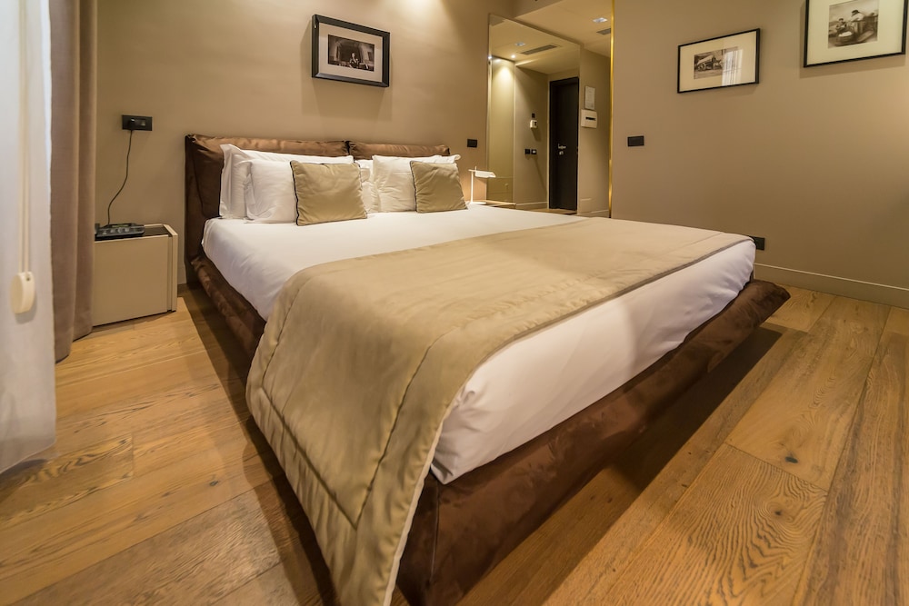 Campo Marzio Luxury Suites 12
