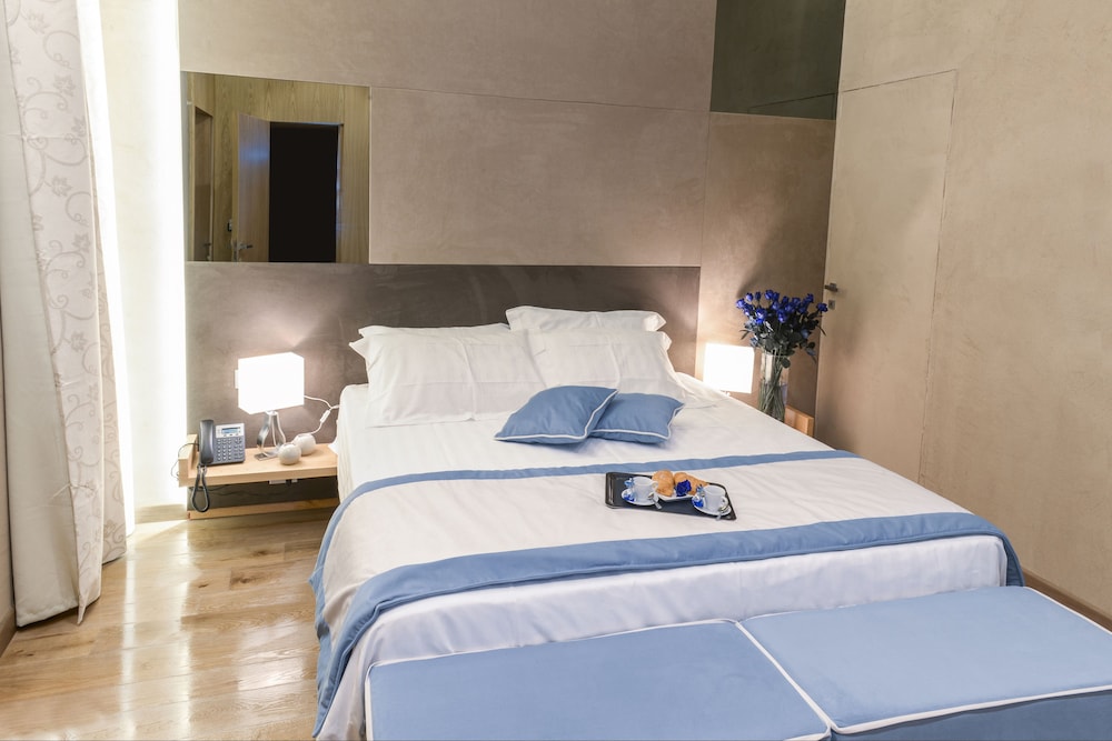 Sun Suite Luxury Pantheon 10