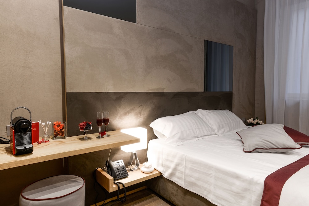 Sun Suite Luxury Pantheon 9