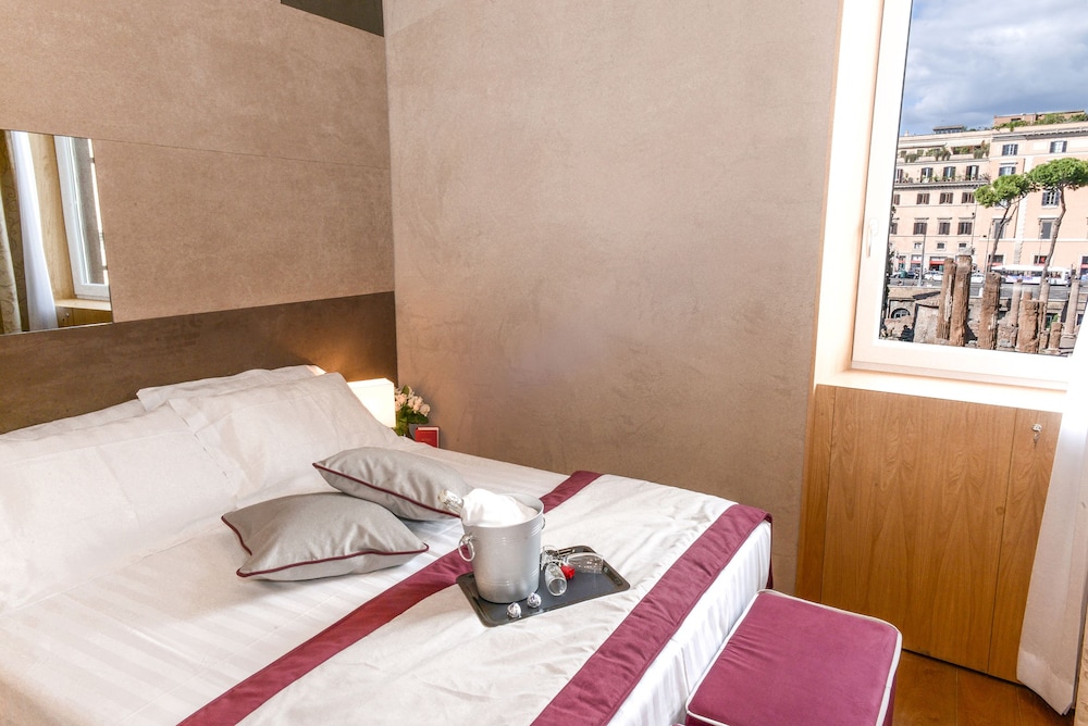 Sun Suite Luxury Pantheon 7