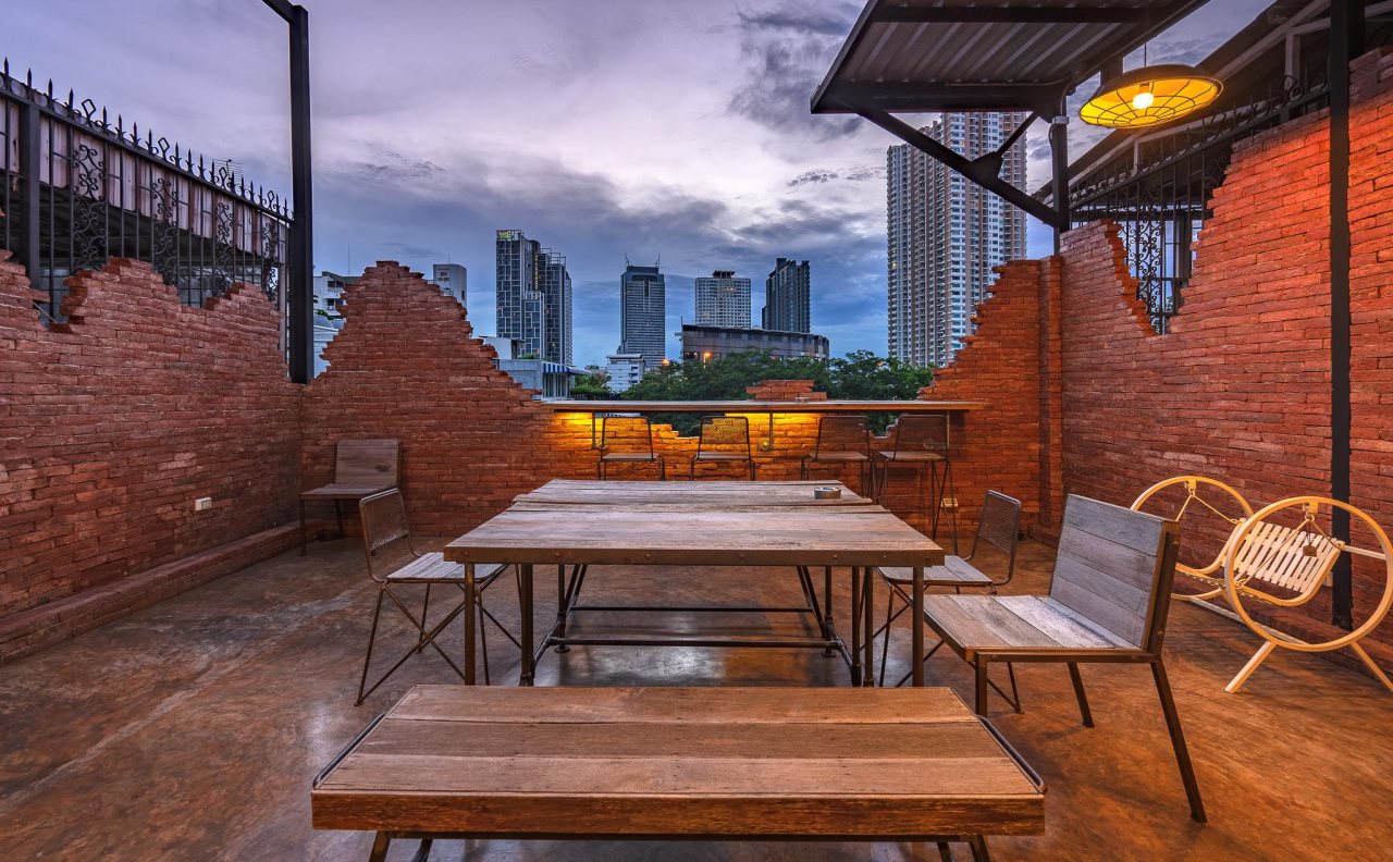 Siam Plug In Hostel 10