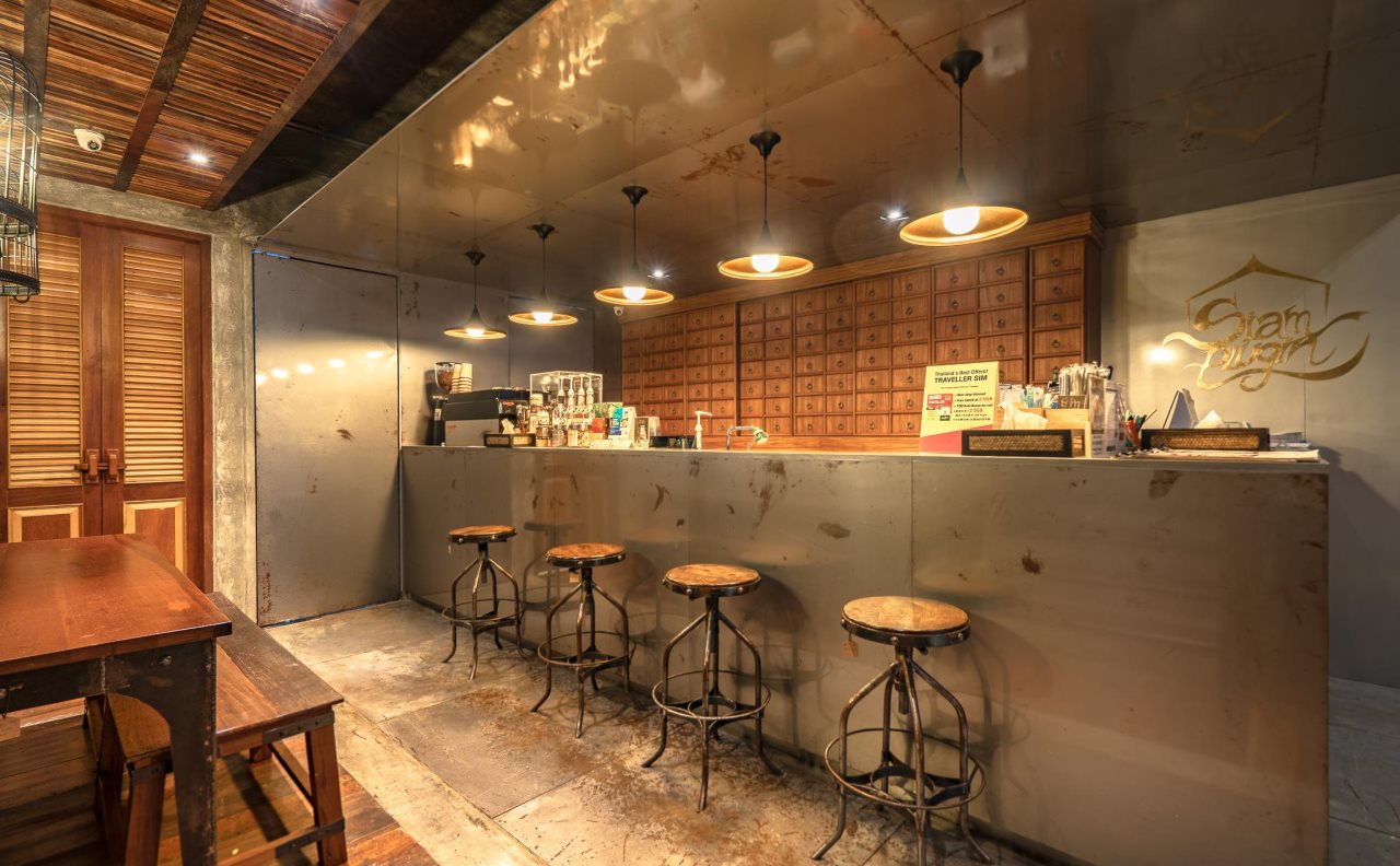 Siam Plug In Hostel 11