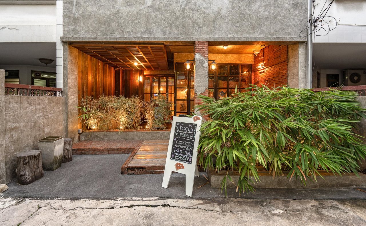 Siam Plug In Hostel 17