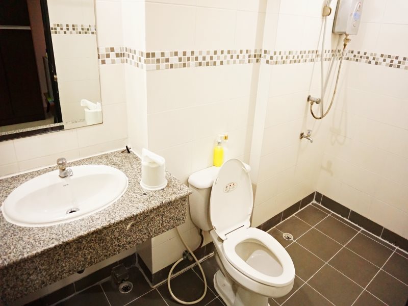 Diamond Bangkok Apartment 15
