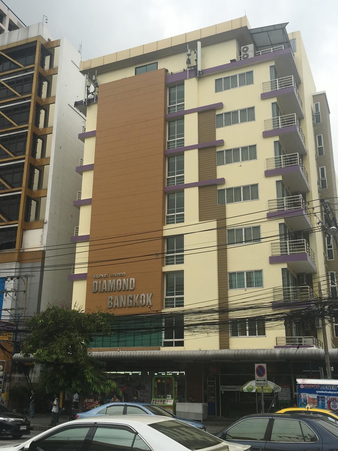 Diamond Bangkok Apartment 17