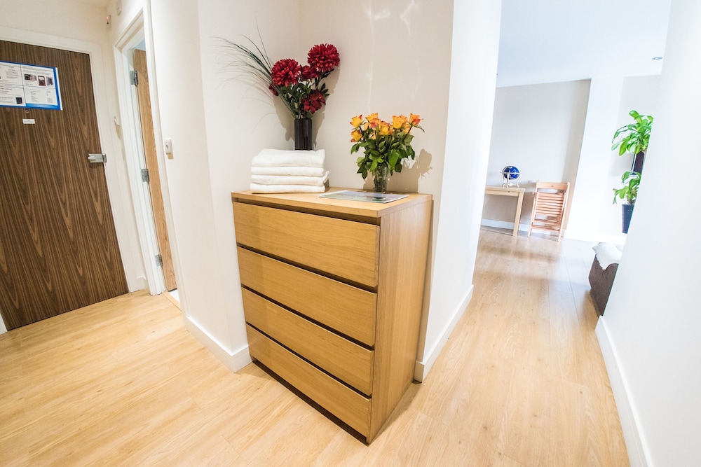 Ilford Tower Apartments 3
