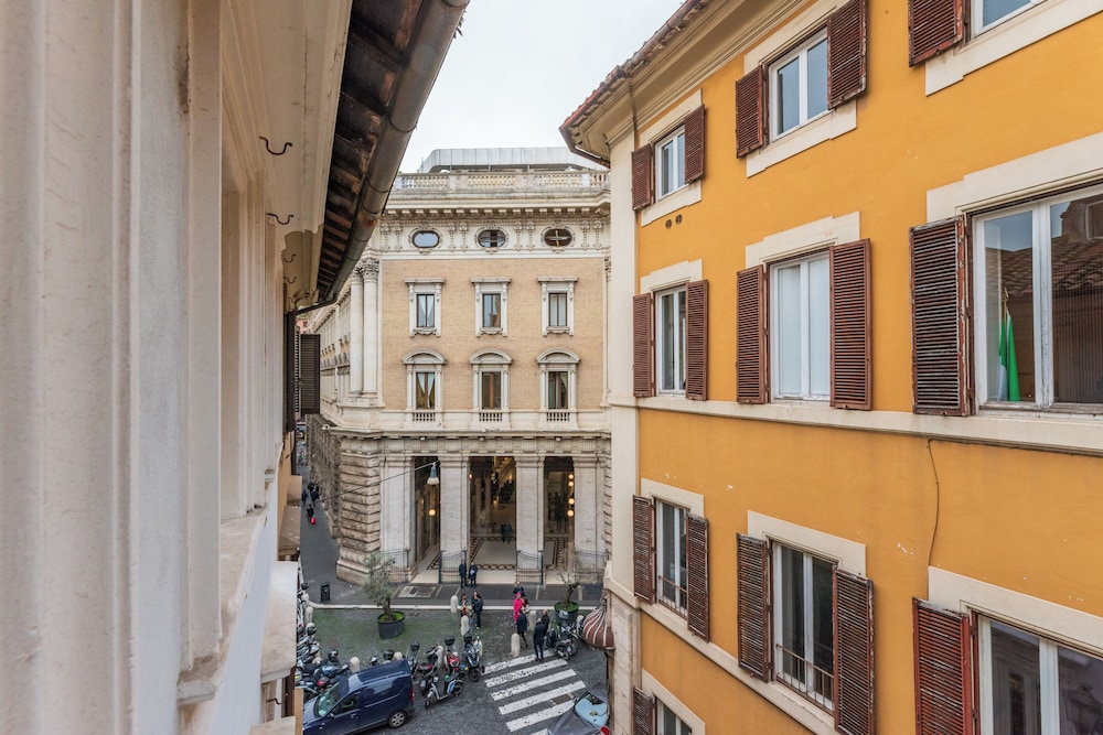 59 Steps Trevi 20