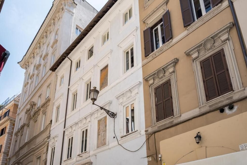 59 Steps Trevi 21