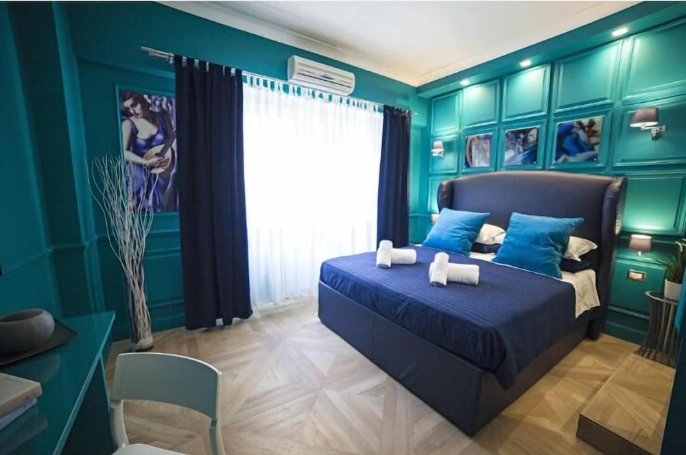 Vatican Luxury Suite 3