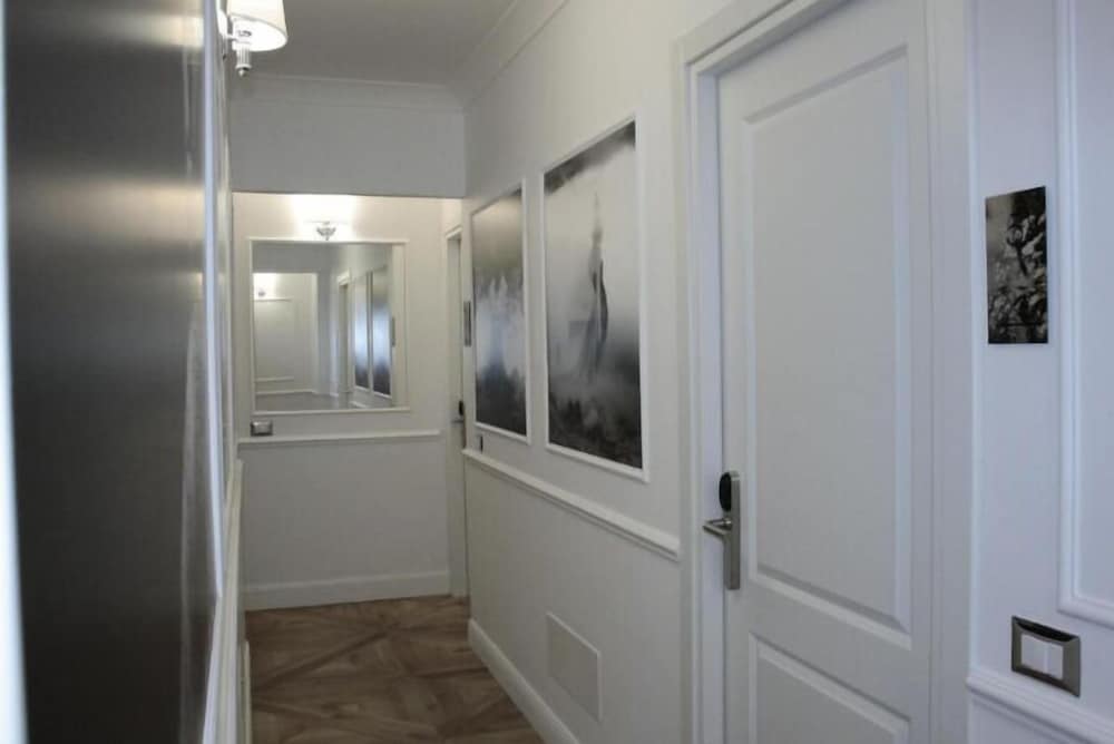 Vatican Luxury Suite 7