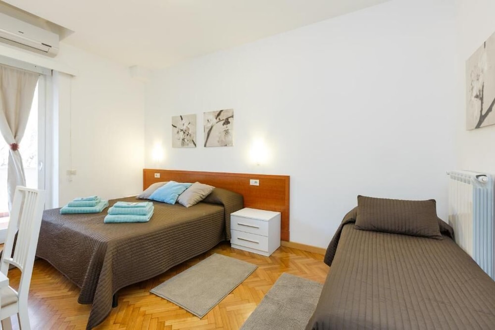 Roma Trastevere Relais Guest House 12