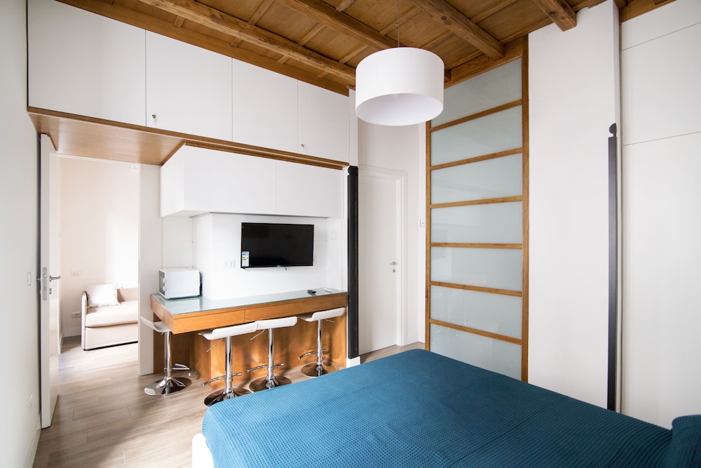 Domenichino Luxury Home 19