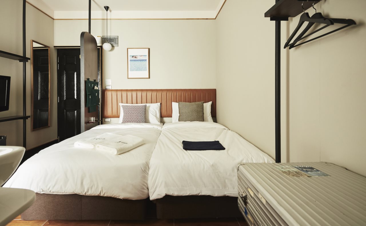 Josh Hotel 2