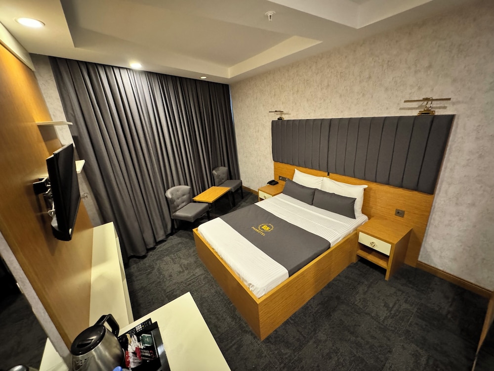 Grand Temel Hotel 12
