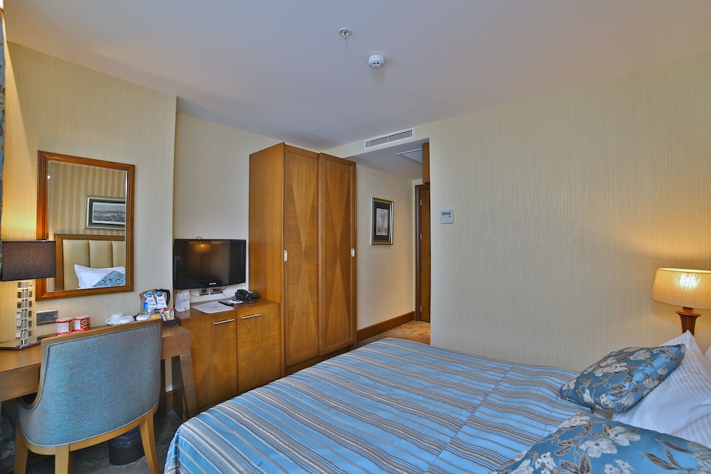 Adelmar Hotel Istanbul 12