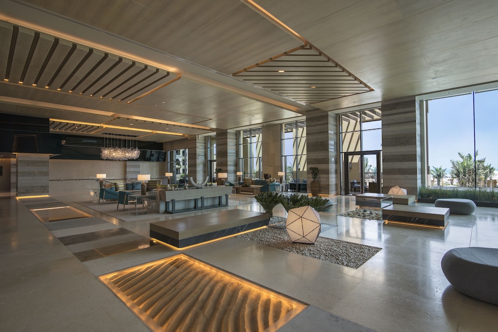 Saadiyat Rotana Resort & Villas 9