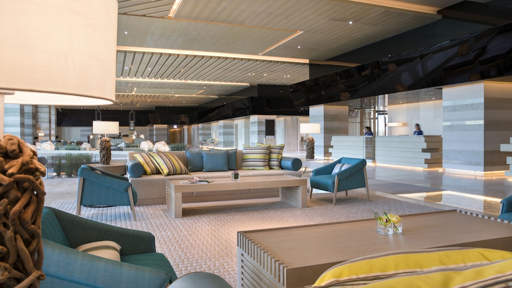 Saadiyat Rotana Resort & Villas 6