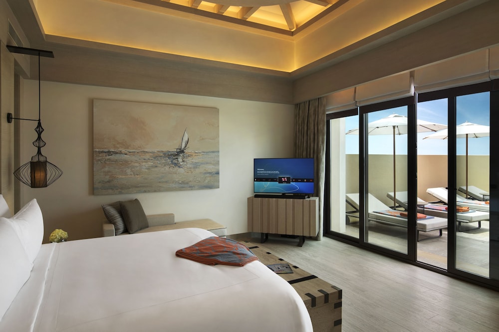 Saadiyat Rotana Resort & Villas 13