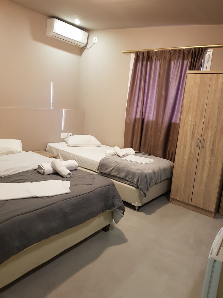 Hotel Lux 18