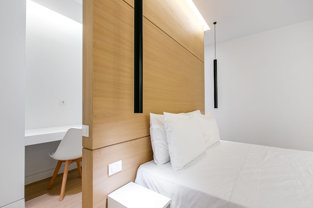 NS Place 13
