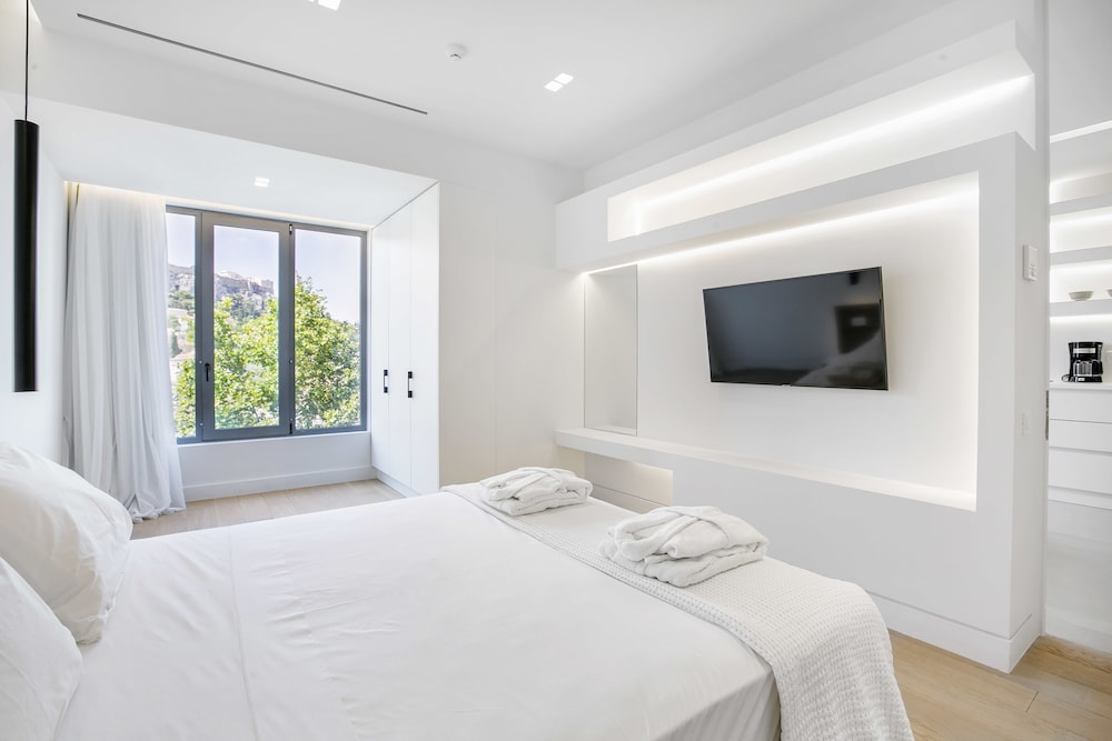 NS Place 4