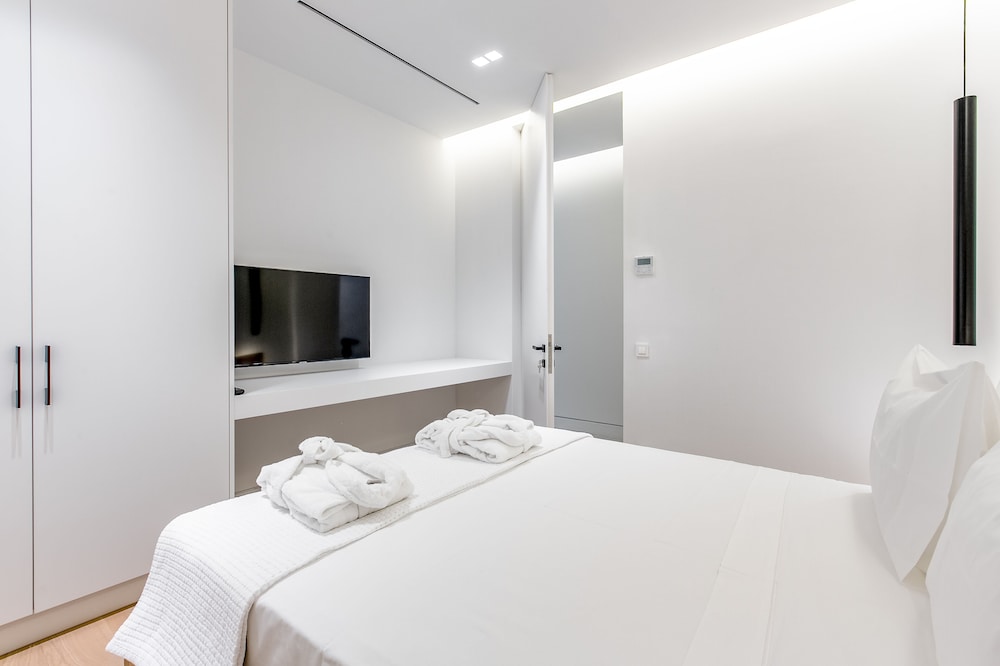 NS Place 20