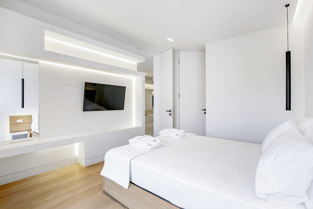 NS Place 10
