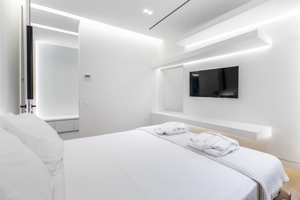 NS Place 9