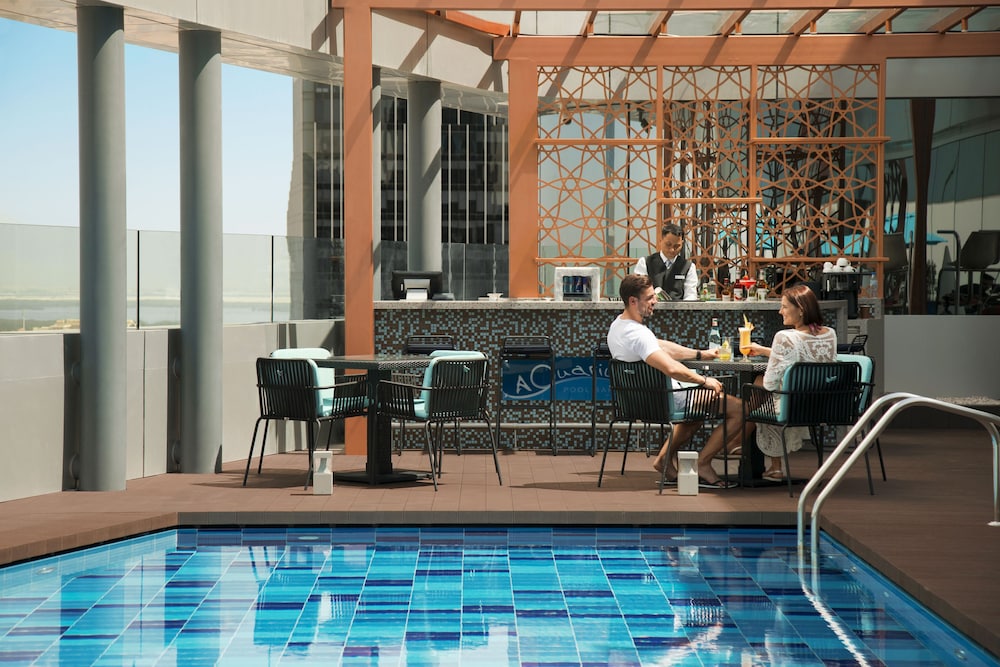 Pearl Rotana Capital Centre 17
