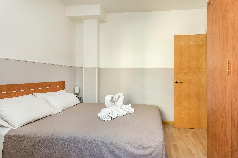 Sata Apartamentos - Park Guell Area 21