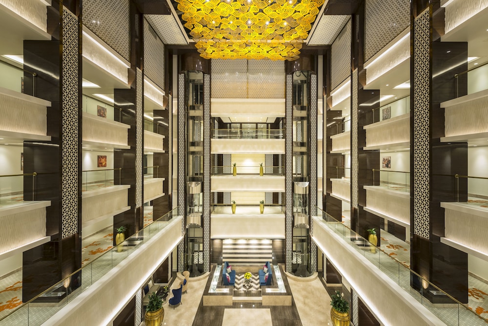 Radisson Blu Hotel Ajman 2