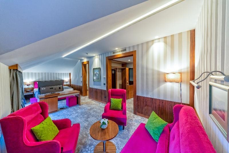 Heritage Hotel Krone 12