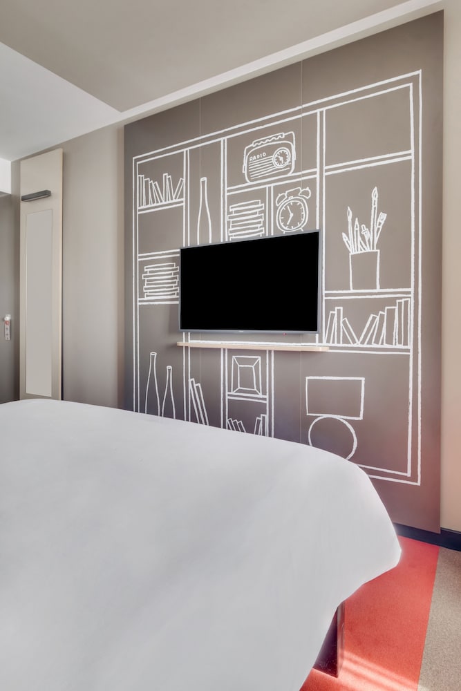 ibis Saint Germain en Laye Centre 13