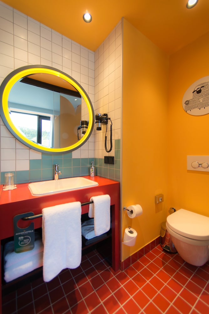 ibis Styles Tbilisi Center 20