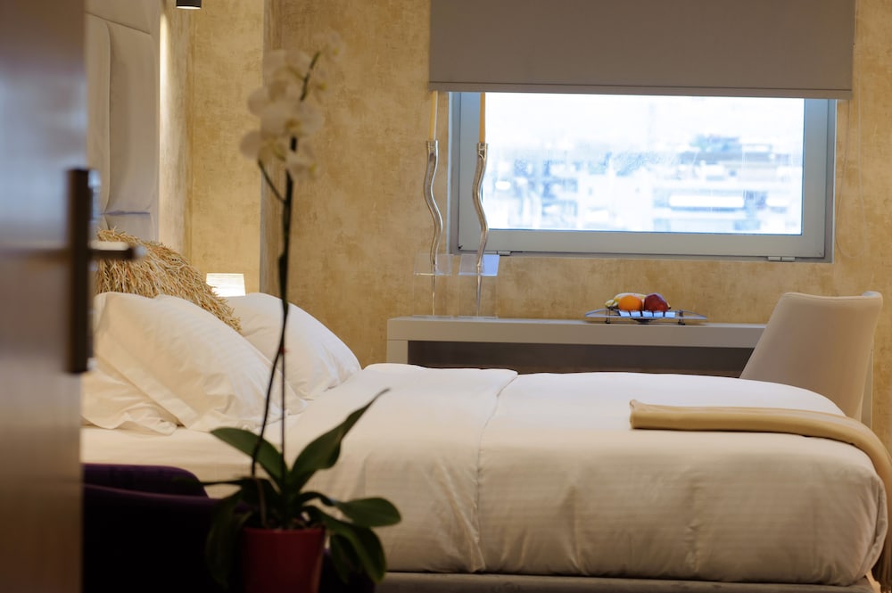 Athenaeum Grand Hotel 9