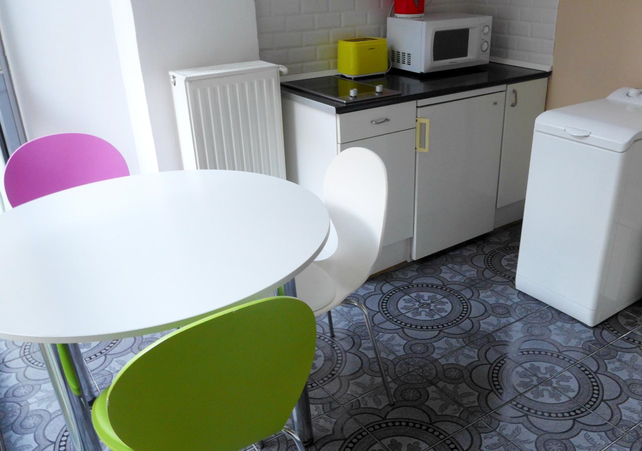 Amber Terrace Studio 3