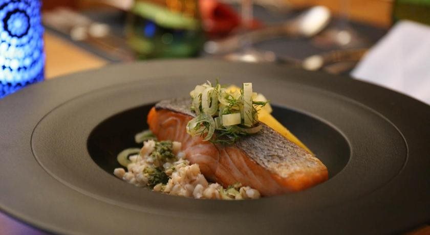 Maison Bistro & Hotel 14