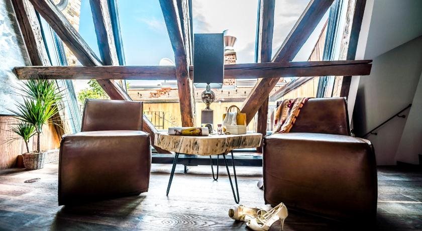 Pest-Buda Hotel 1