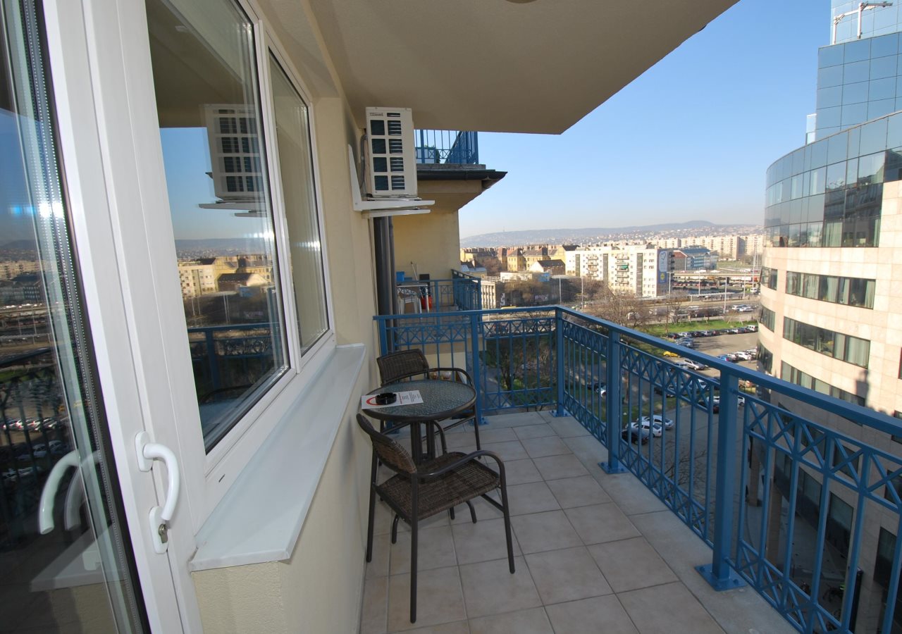 Arpad Bridge Apartments Budapest 9