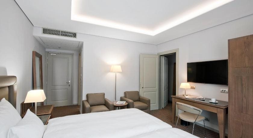Hotel Royal Prague 18