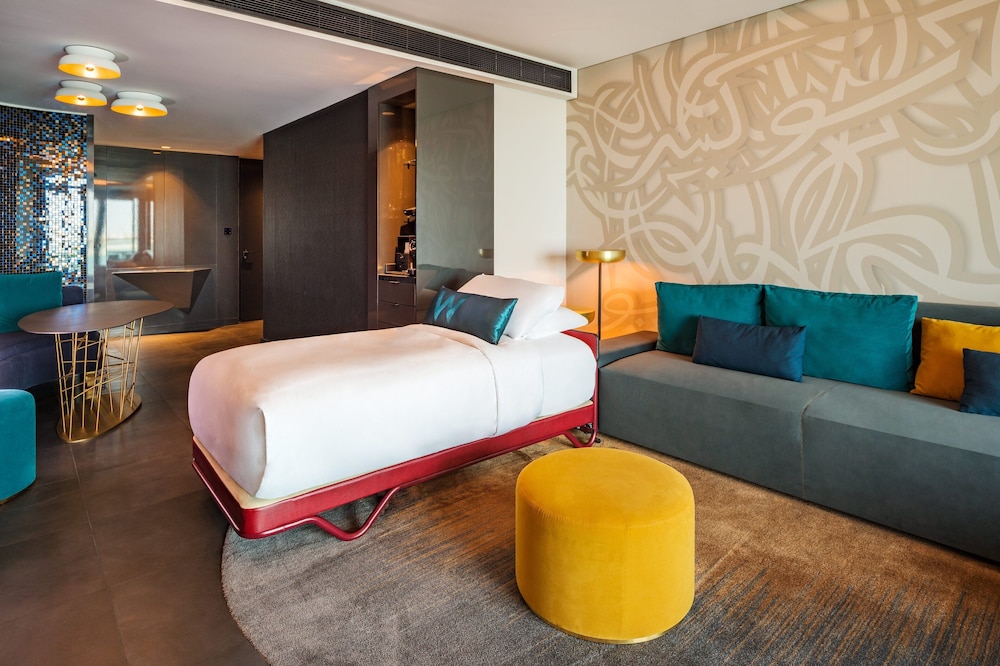 W Dubai - The Palm 10