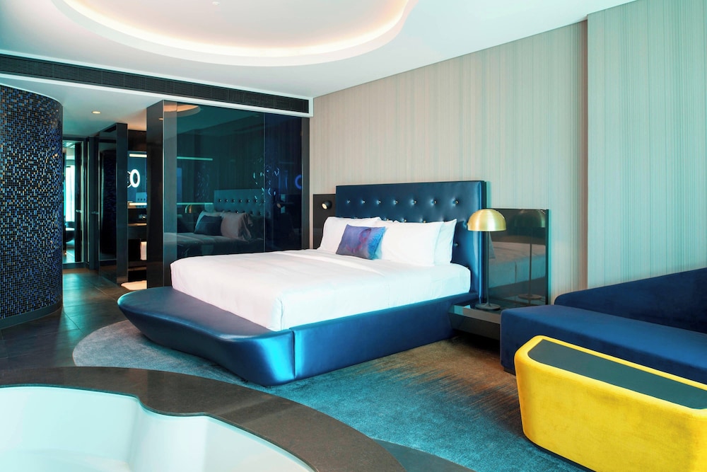 W Dubai - The Palm 14