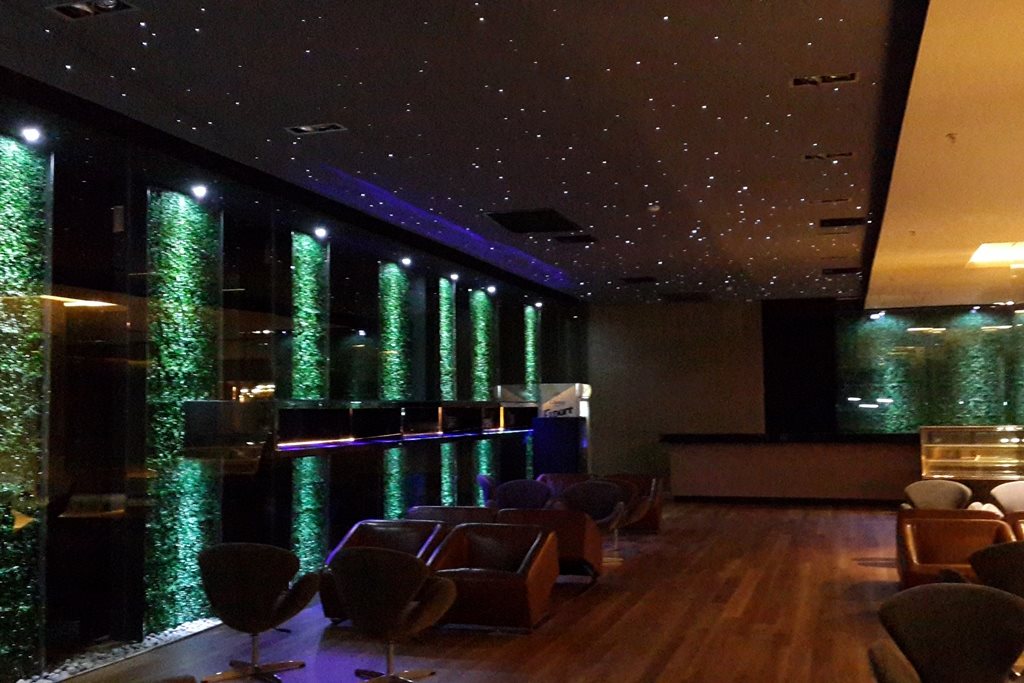 The Srivaree Airport Hotel 12