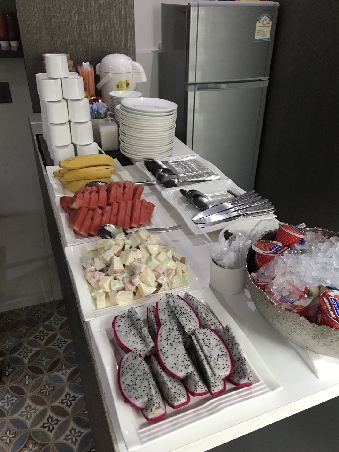 Yotaka Bangkok Hotel 11