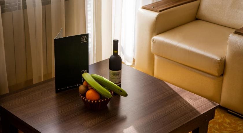 Astola Hotel 17