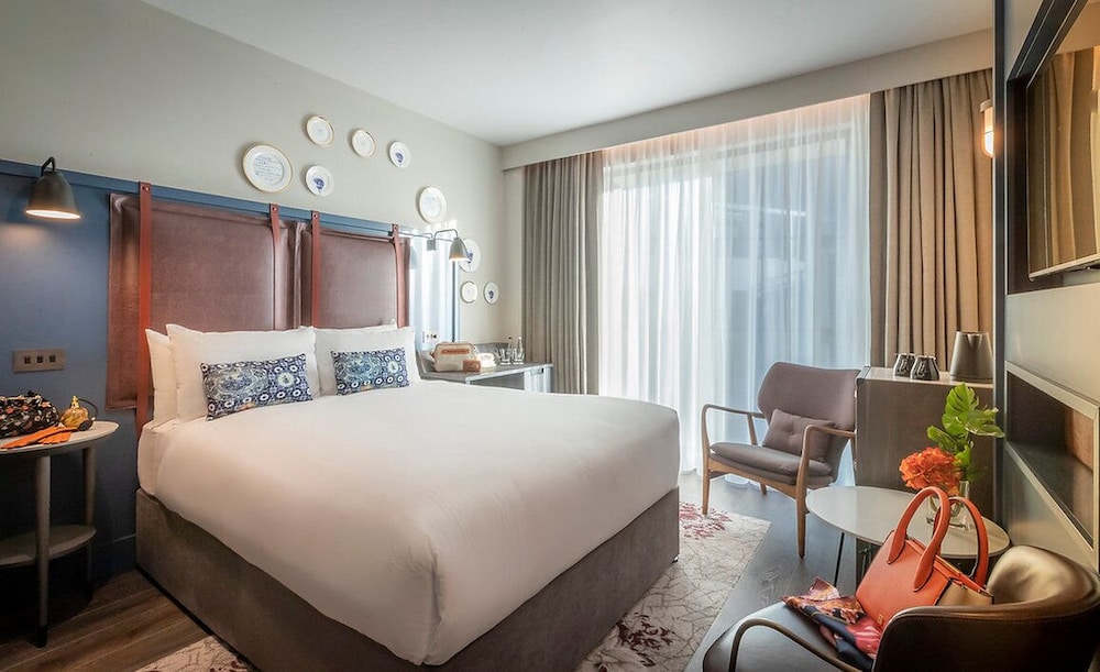 Clayton Hotel City of London 6
